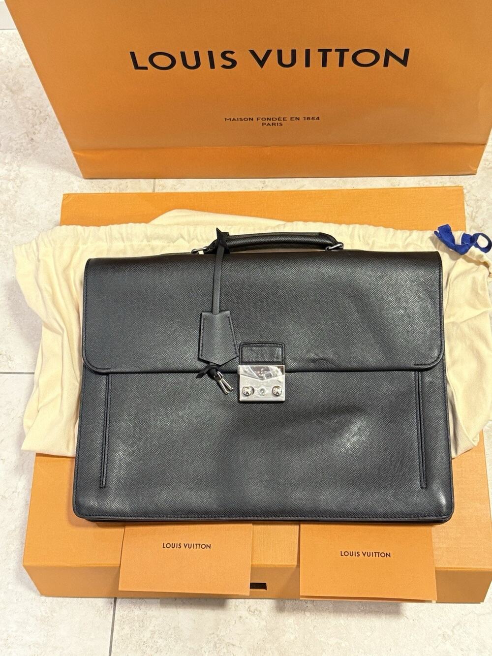 Louis Vuitton Taiga Porte Documents Voyage PDV Black Briefcase LV Bag Full Set